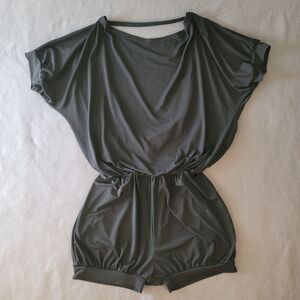 Tilt Dancewear Black Convertible Romper Warm Up Suit Dance Womens Size Medium